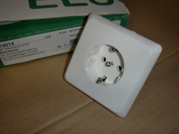 515014 RENOVIERUNG reinweiß Einbau-Schuko-Steckdose für Geräteträger